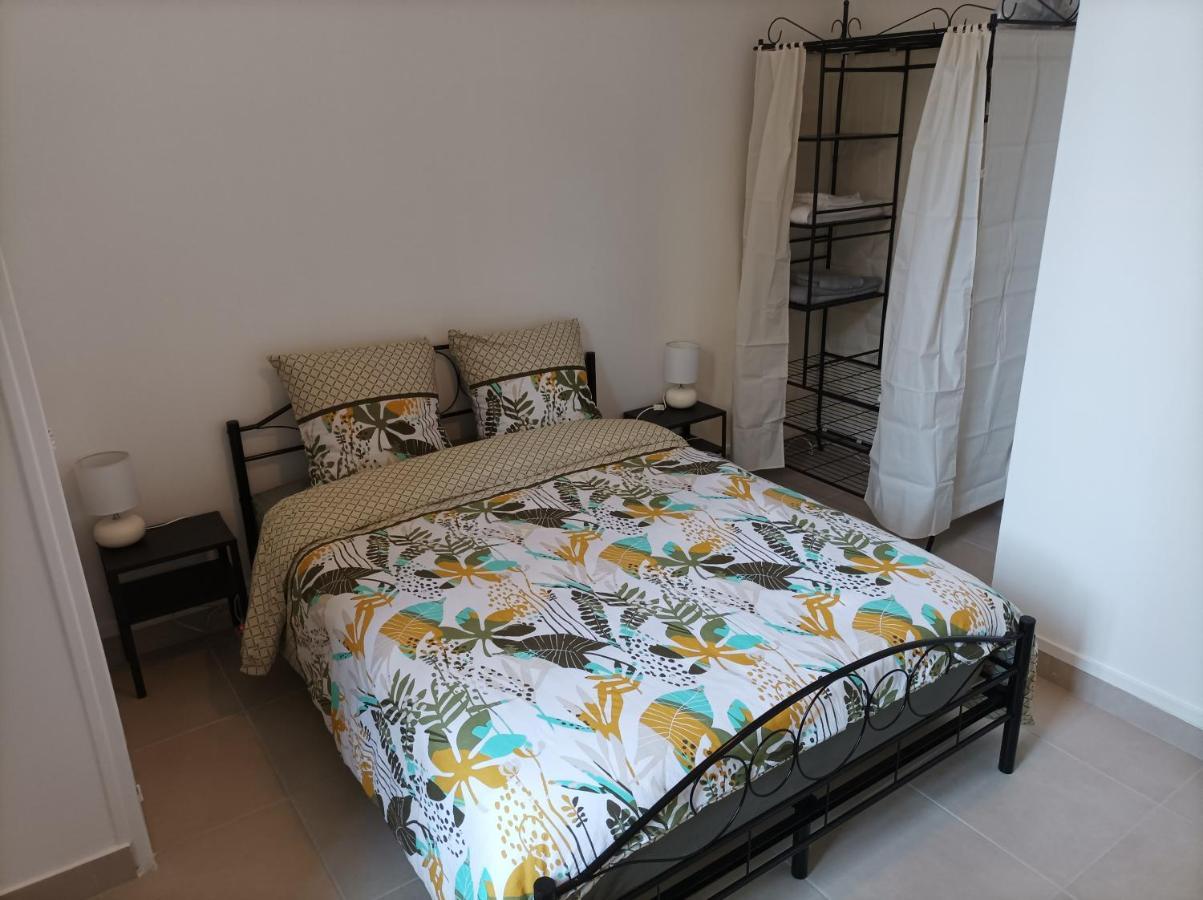 O'Couvent - Appartement 77 M2 - 2 Chambres - A321 萨兰莱班 外观 照片